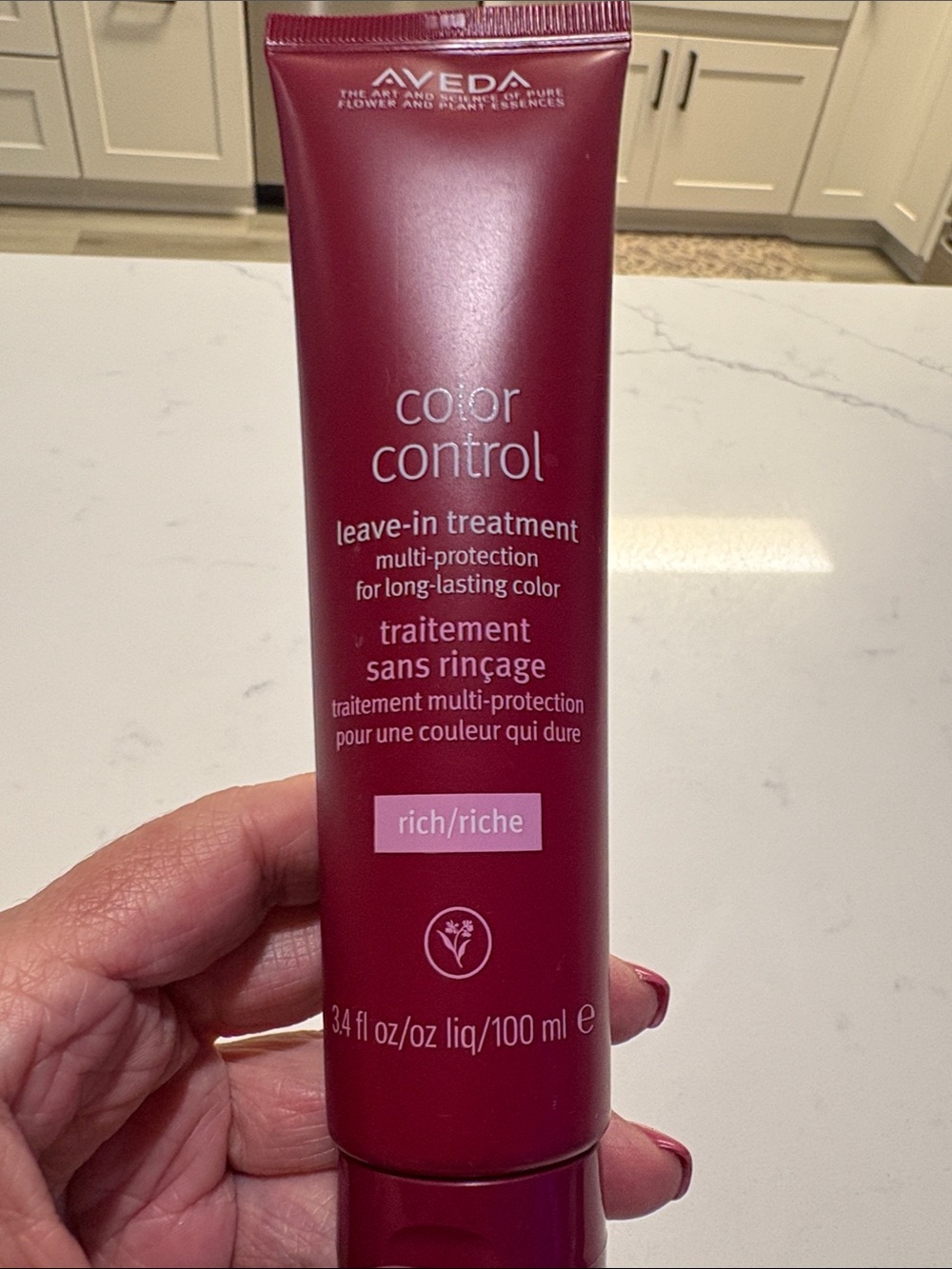AVEDA Color Control Leave-In Conditioner. - Picture 2 of 6